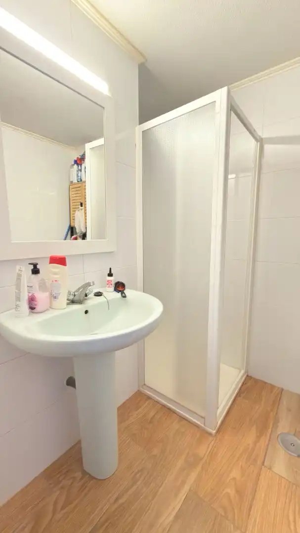 Bathroom of Study for sale in Torre del Mar
