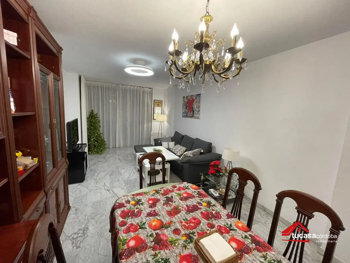 Sala d'estar de Pis en venda en Córdoba amb Aire condicionat, Traster i Moblat