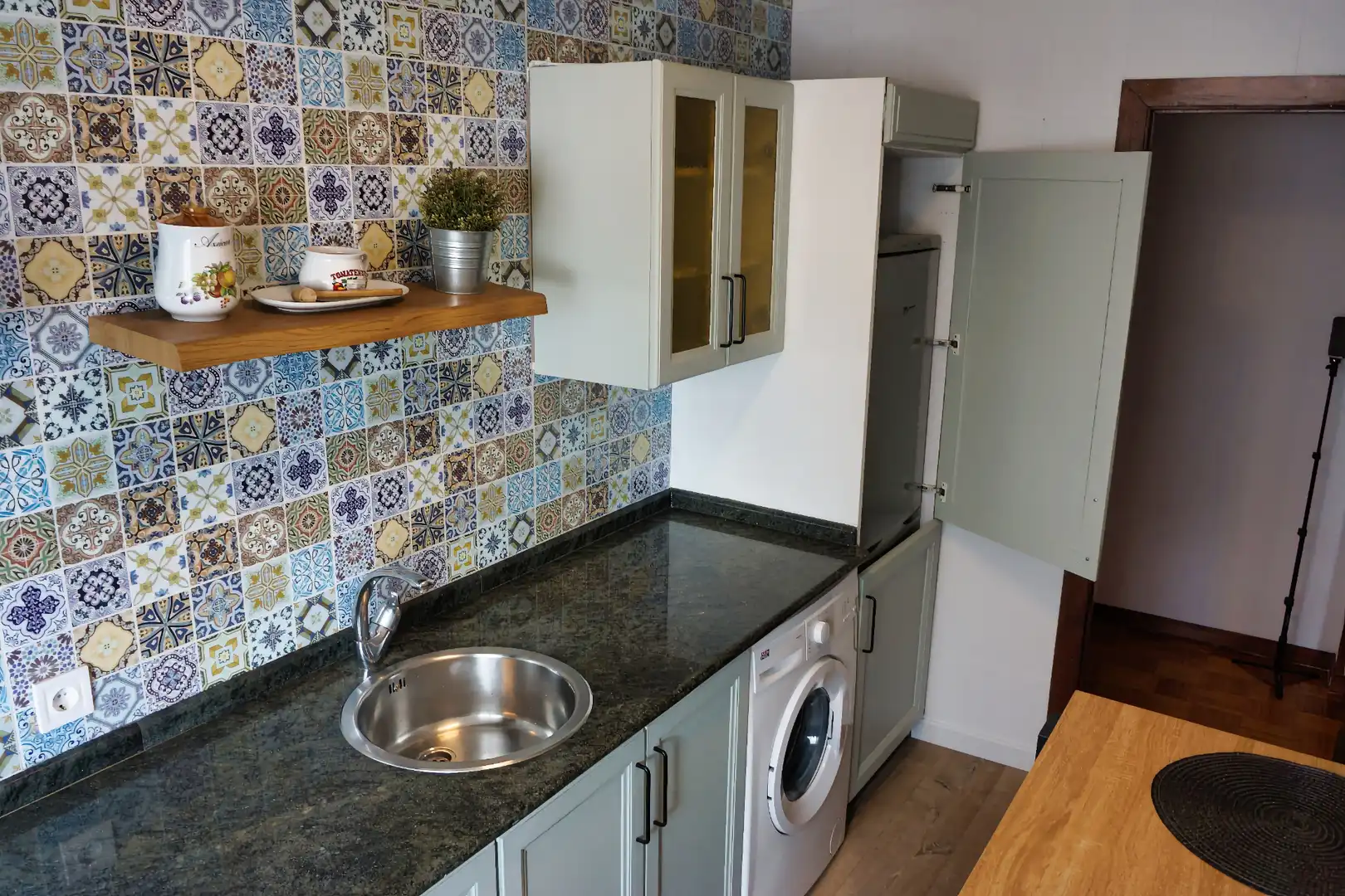 Kitchen of Flat for sale in Corvera de Asturias  with Parquet flooring, Storage room and Furnished