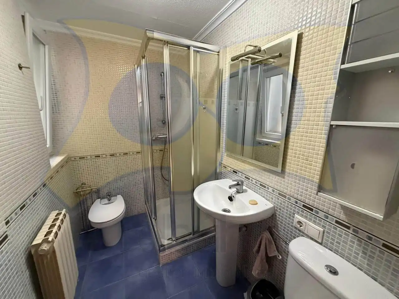 Baño de Piso en venta en Salamanca con Amueblado