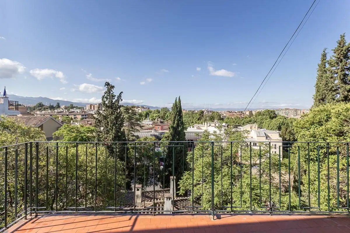 Vista exterior de Piso de alquiler en Granada con Aire acondicionado y Calefacción