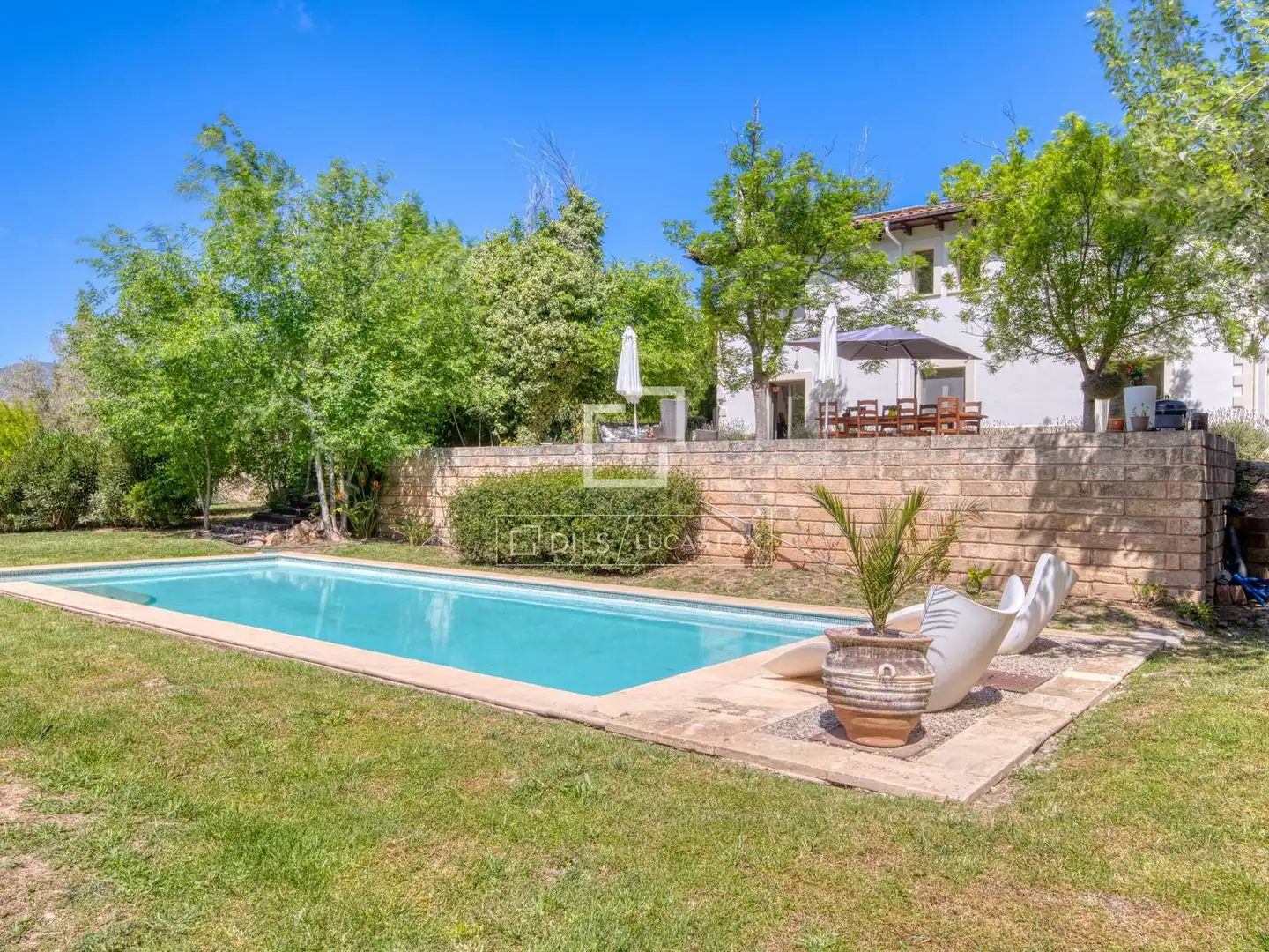Casa rústica con piscina en venta en Esporles