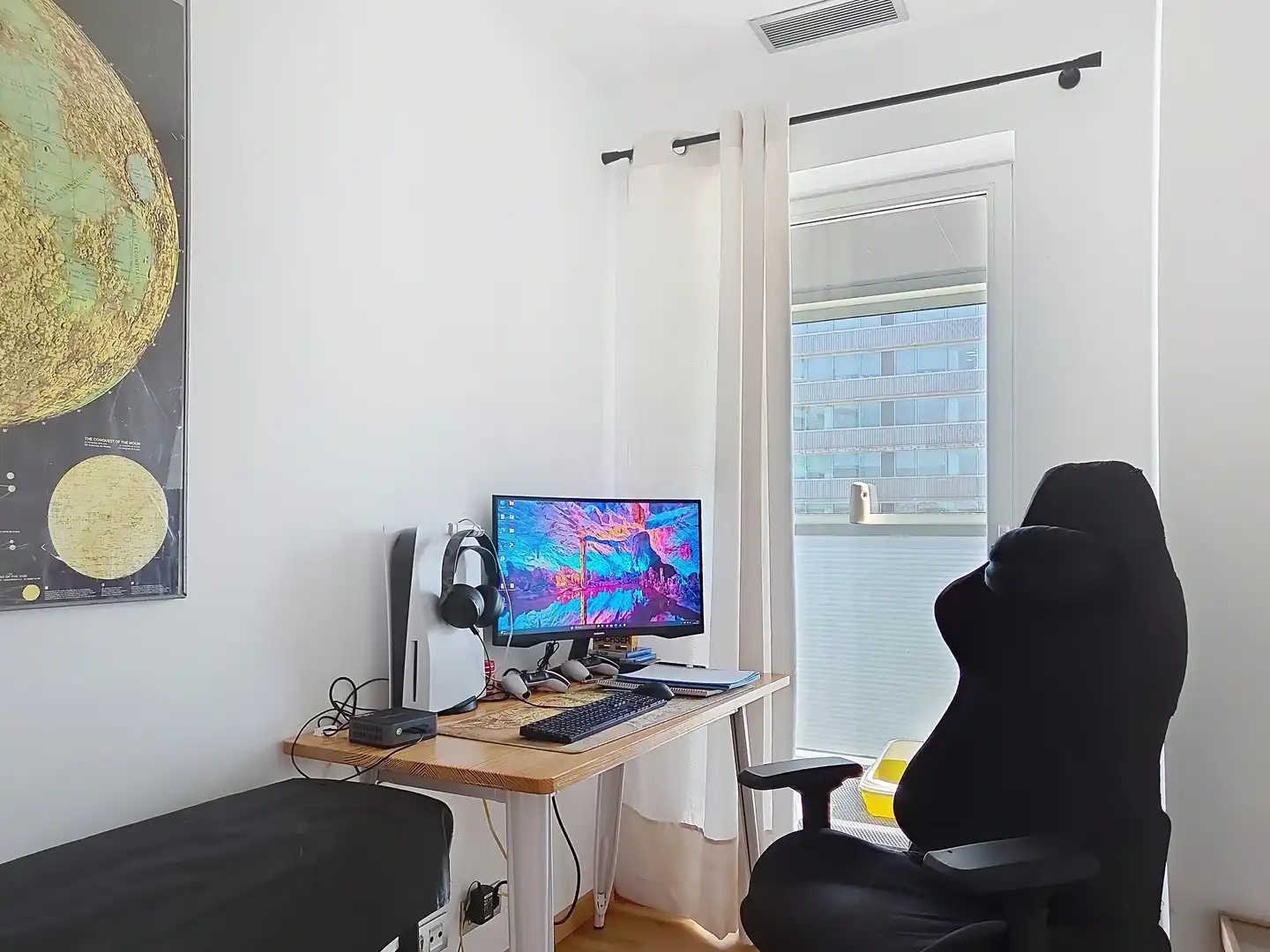 Bedroom of Flat for sale in L'Hospitalet de Llobregat  with Air Conditioner and Terrace
