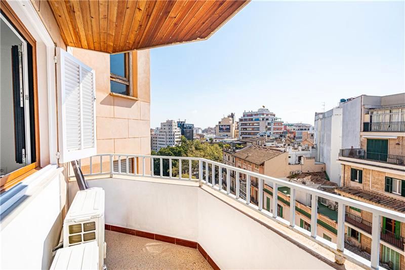 Terraza de Piso de alquiler en  Palma de Mallorca con Aire acondicionado y Terraza