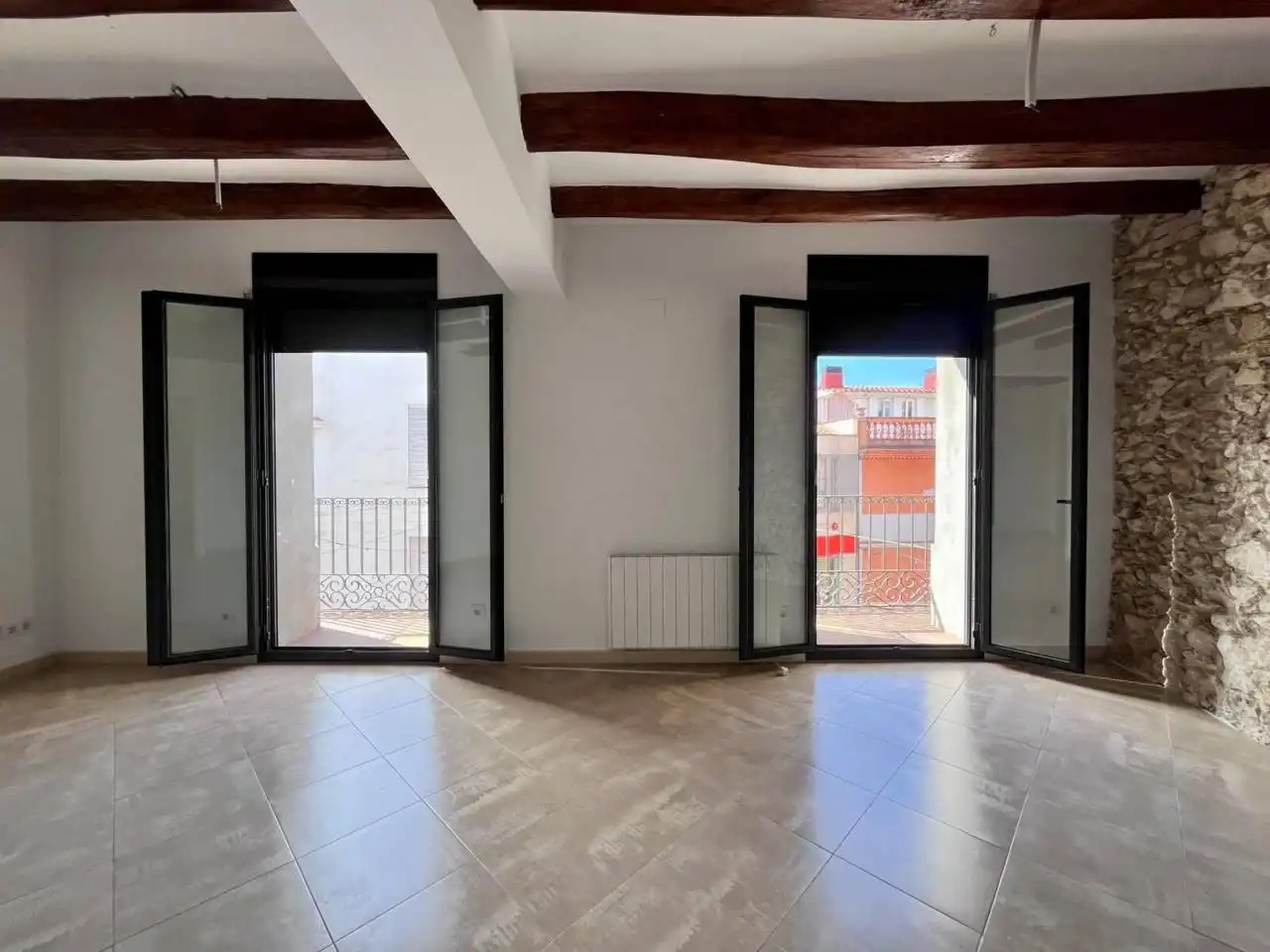 Flat with terrace to rent in Calle Raval, imagen 5