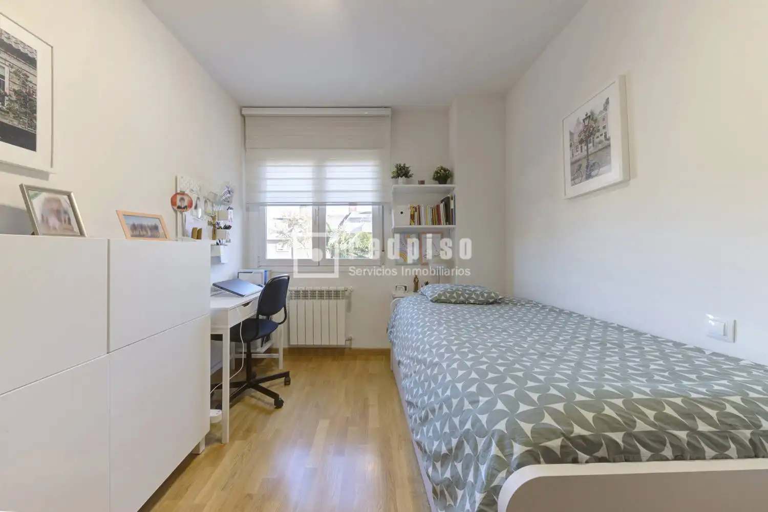 Schlafzimmer von Wohnung zum Verkauf in Boadilla del Monte mit Klimaanlage, Heizung und Privatgarten