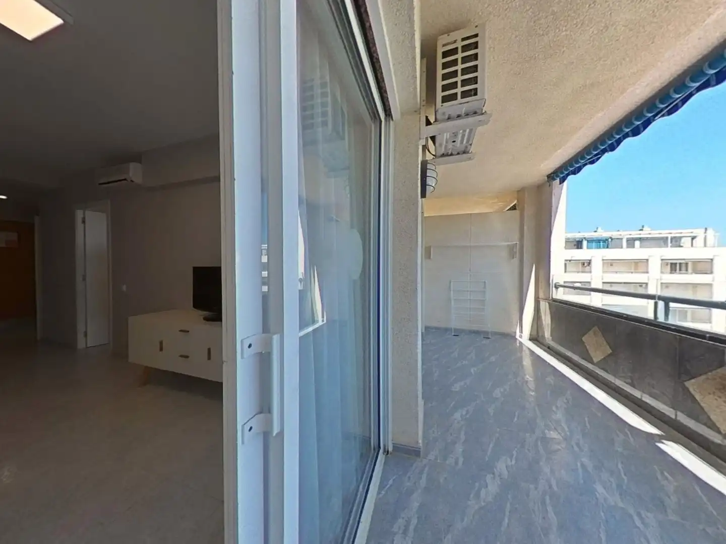 Mini appartamento con piscina in vendita a La Pineda, imagen 23