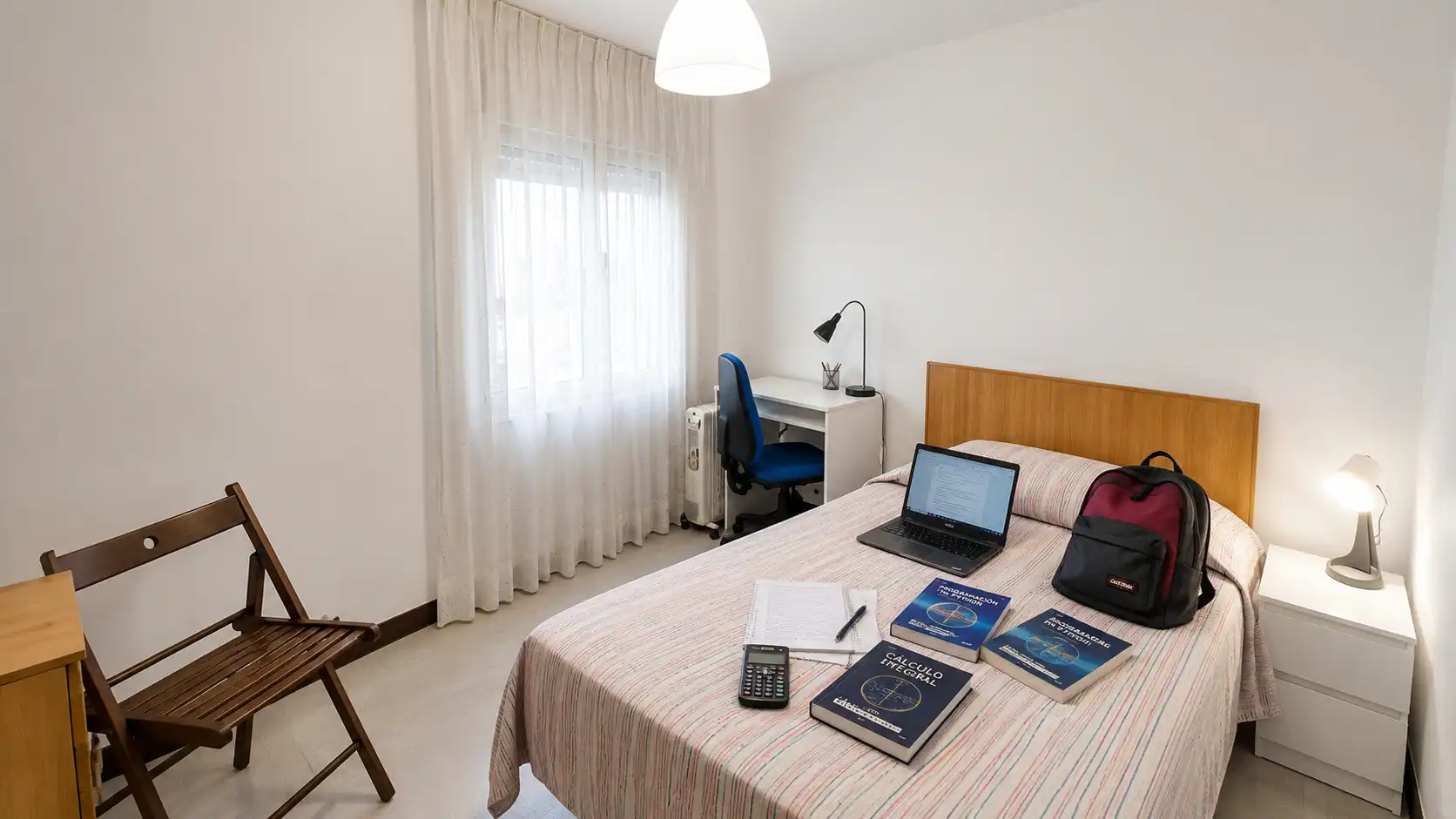 Habitación de Piso de alquiler en Santander con Amueblado y Horno