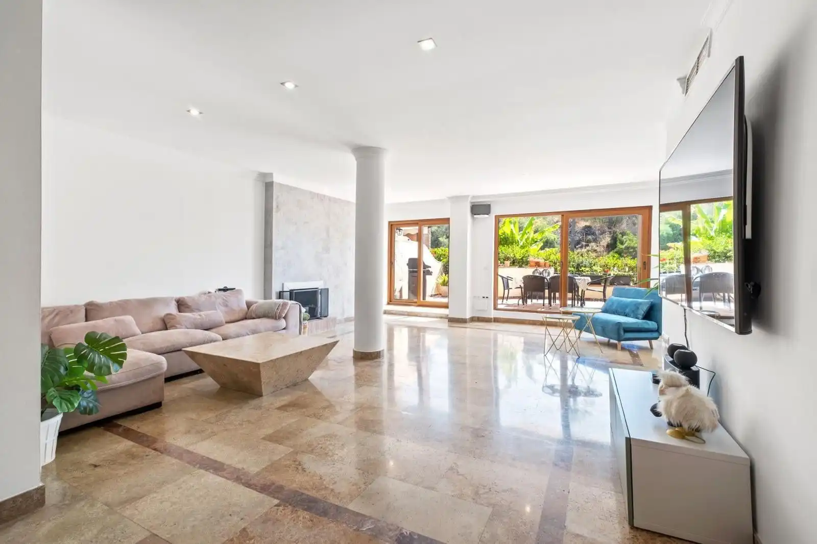 Apartament amb piscina en venda a Calle Sierra Bermeja 37, imagen 5
