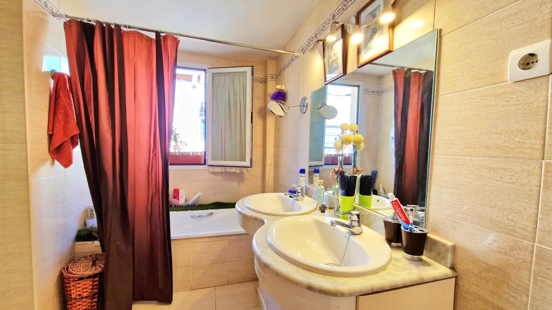 Baño de Casa adosada en venta en Málaga con Aire acondicionado y Terraza