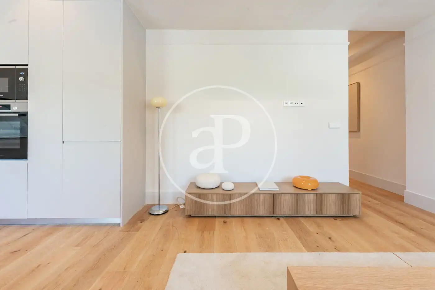 Living room of Flat for sale in Madrid  with Air Conditioner and Heating