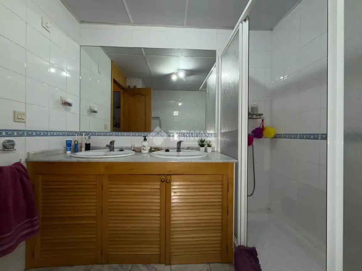 Baño de Casa adosada en venta en Sevilla