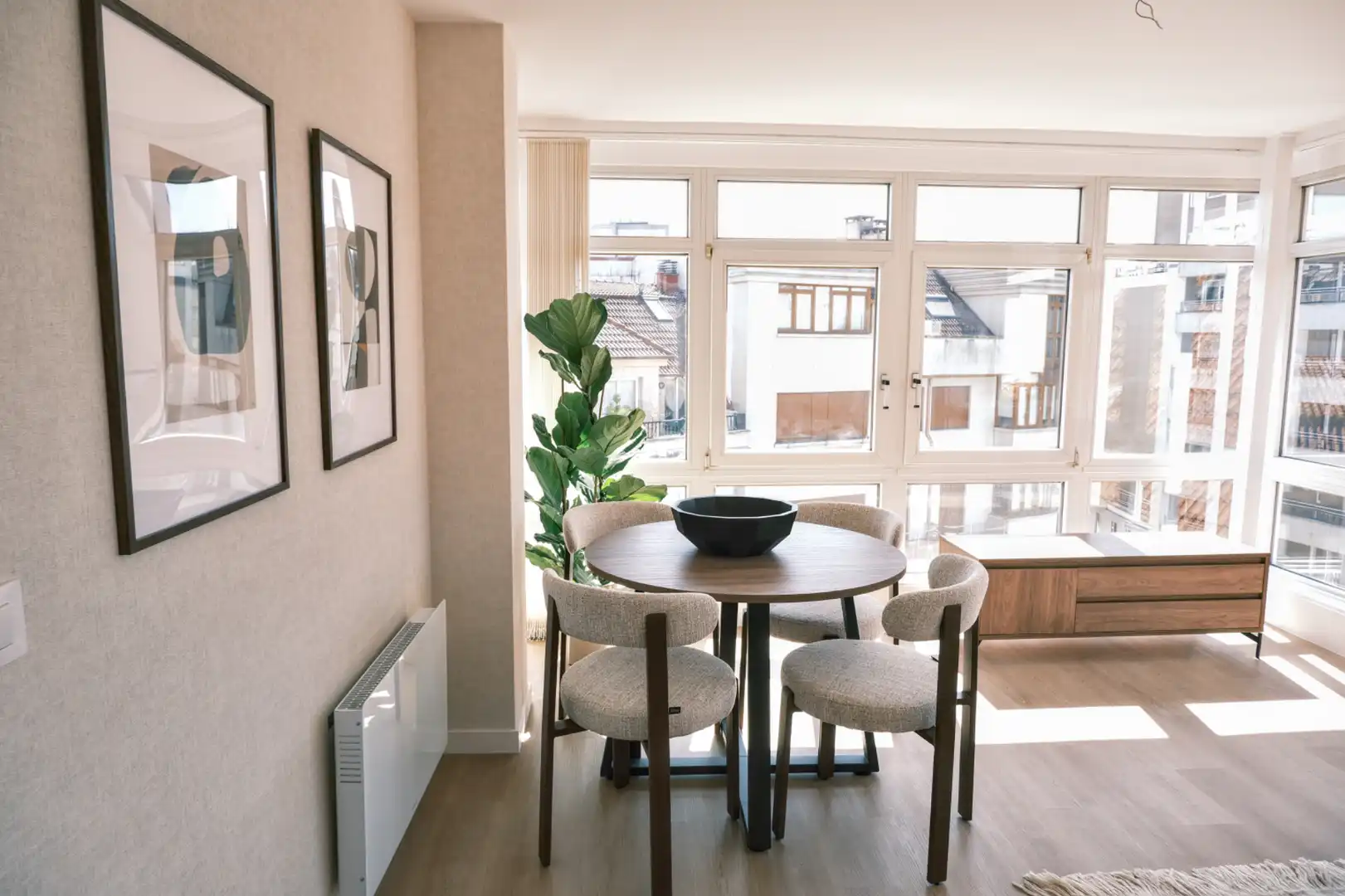 Comedor de Apartamento en venta en Vilagarcía de Arousa con Calefacción, Amueblado y Horno