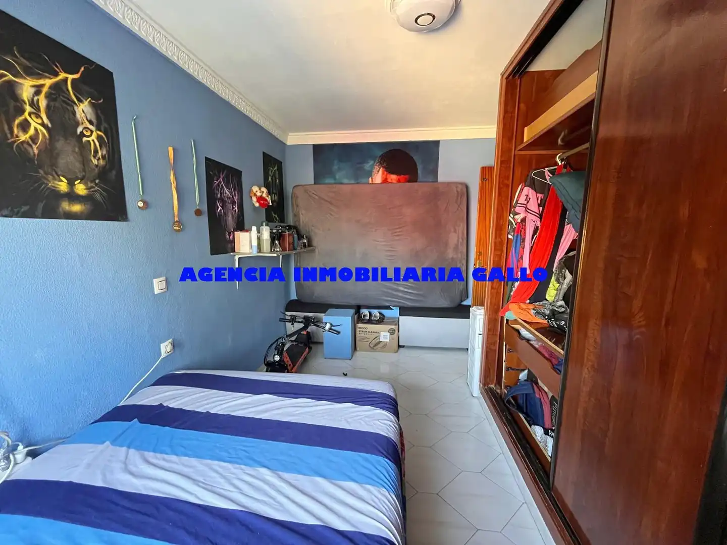 Habitación de Piso en venta en Sevilla con Aire acondicionado y Trastero