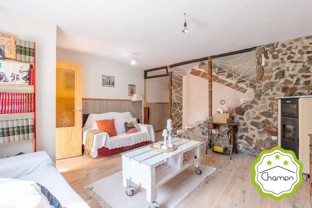 Sala de estar de Casa o chalet en venta en La Vid de Bureba  con Calefacción y Terraza
