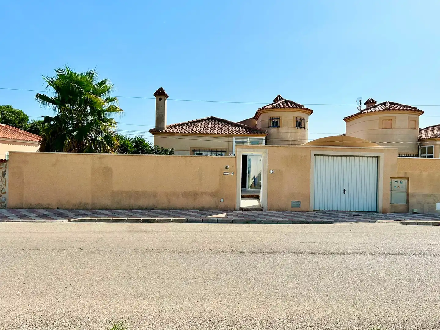 Vista exterior de Casa o xalet en venda en Torrevieja
