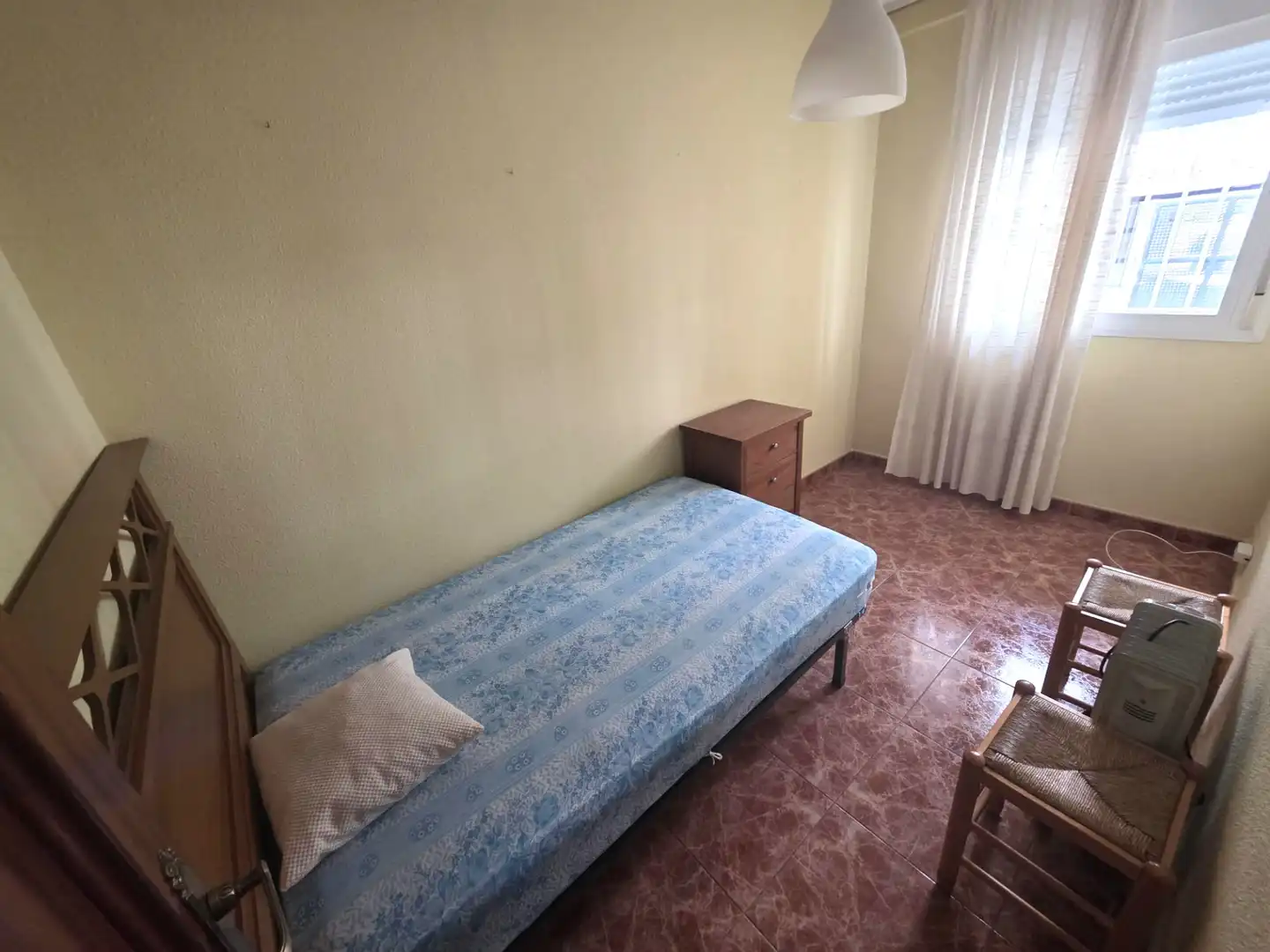 Habitación de Piso en venta en Madrid con Calefacción, Trastero y Amueblado