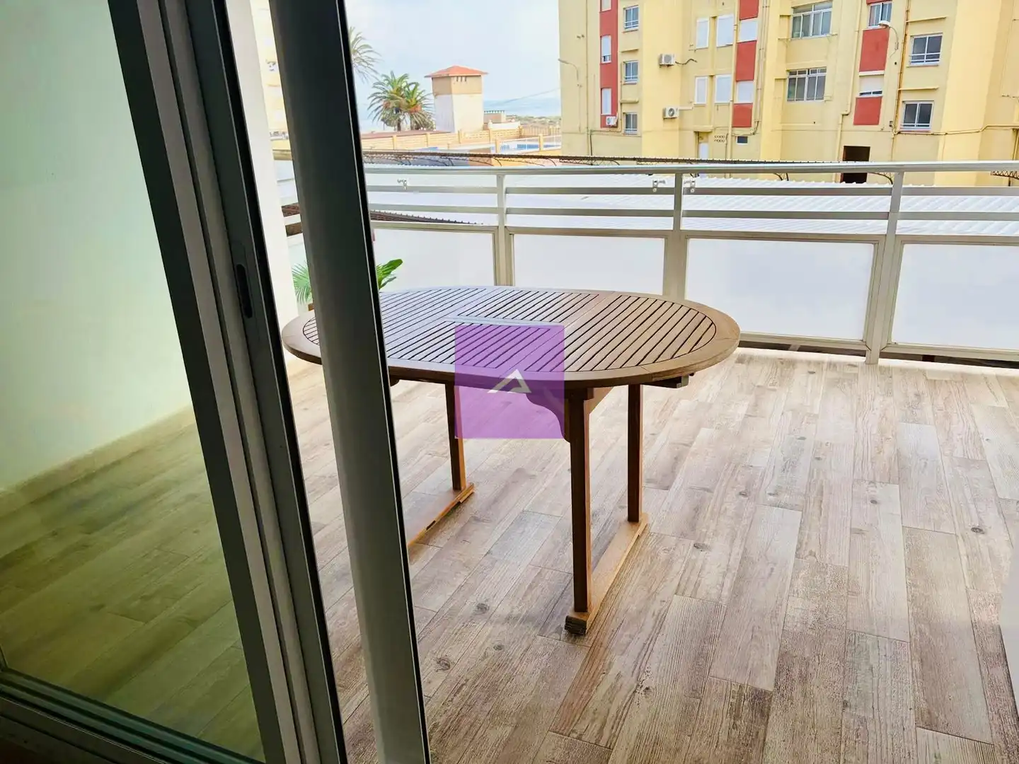 Apartamento con terraza en venta en Passeig de les Goles 19, imagen 4