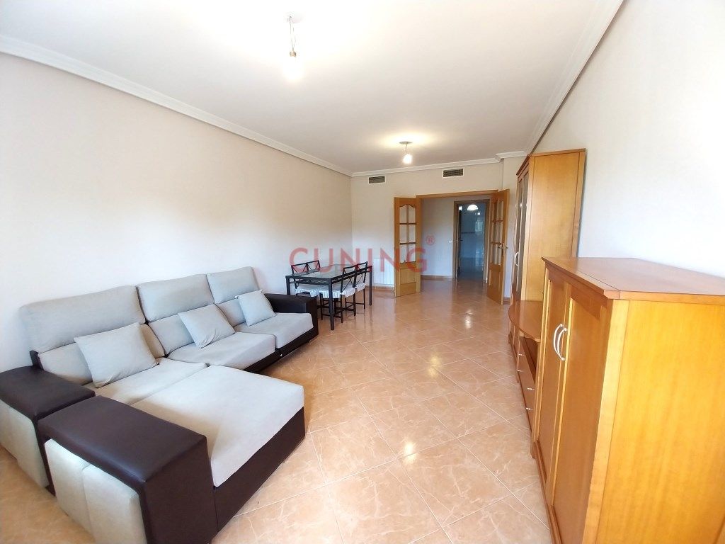 Living room of Flat for sale in Cáceres Capital  with Air Conditioner and Swimming Pool