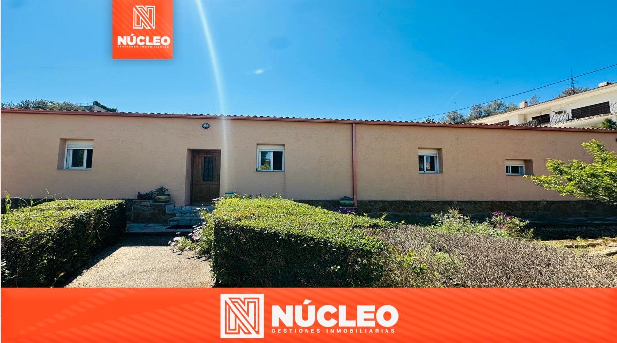 Vista exterior de Casa o xalet en venda en Tortosa amb Aire condicionat, Calefacció i Jardí privat