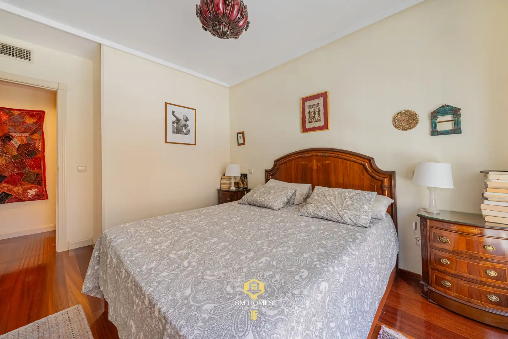 Schlafzimmer von Wohnung zum Verkauf in Madrid mit Klimaanlage, Heizung und Terrasse