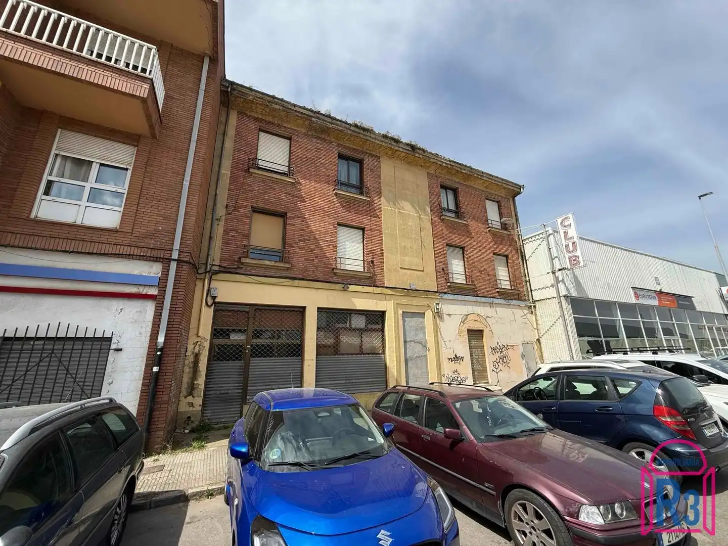 Exterior view of Buildings for sale in León Capital 