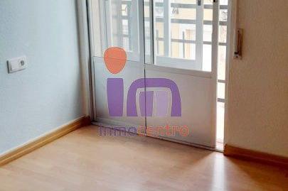 Foto 2 de Casa o chalet en venta en Valdepeñas, Ciudad Real