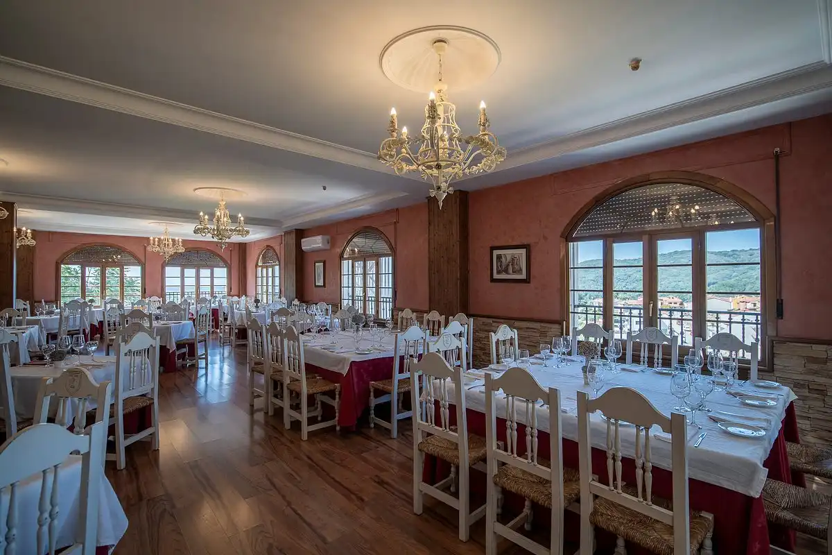 Dining room of Buildings for sale in Jarandilla de la Vera