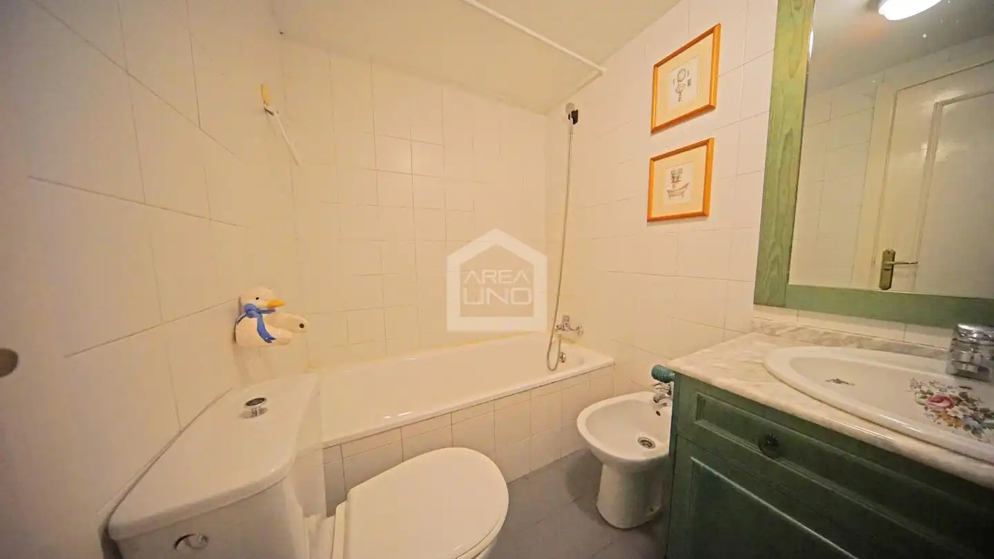 Baño de Piso en venta en Madrid con Calefacción