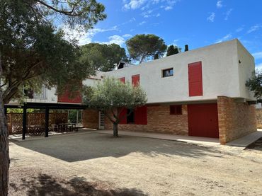 House with garden for sale in Els Munts