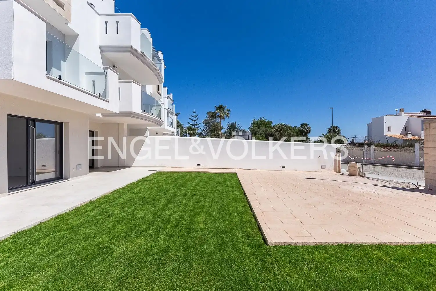 Terraza de Piso en venta en Dénia con Aire acondicionado, Calefacción y Jardín privado