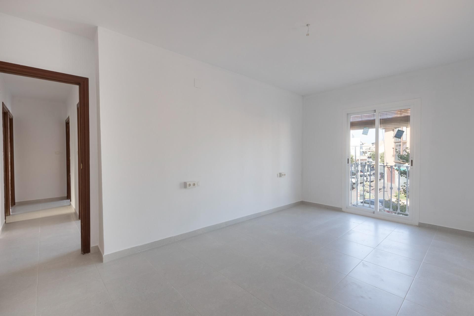 Piso en venta en Monachil con Balcón