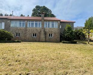 Vista exterior de Casa o xalet en venda en Narón amb Calefacció, Jardí privat i Piscina