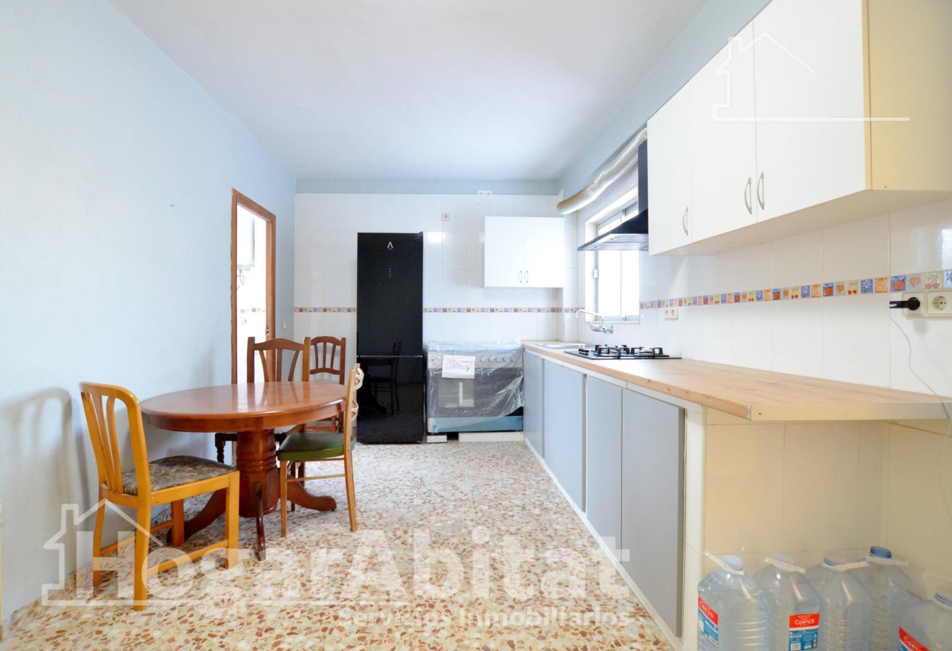 Kitchen of Flat for sale in Oliva  with Air Conditioner and Balcony