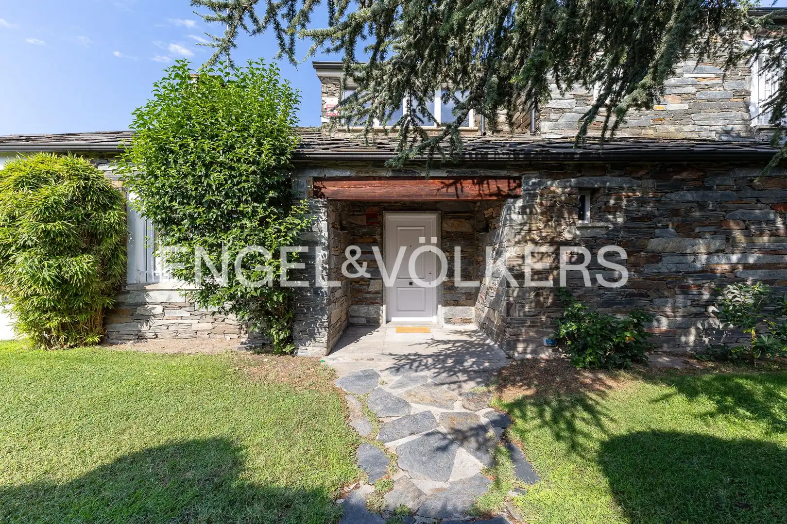 Exterior view of Houses for rent in Madrid  with Air Conditioner, Heating and Private garden