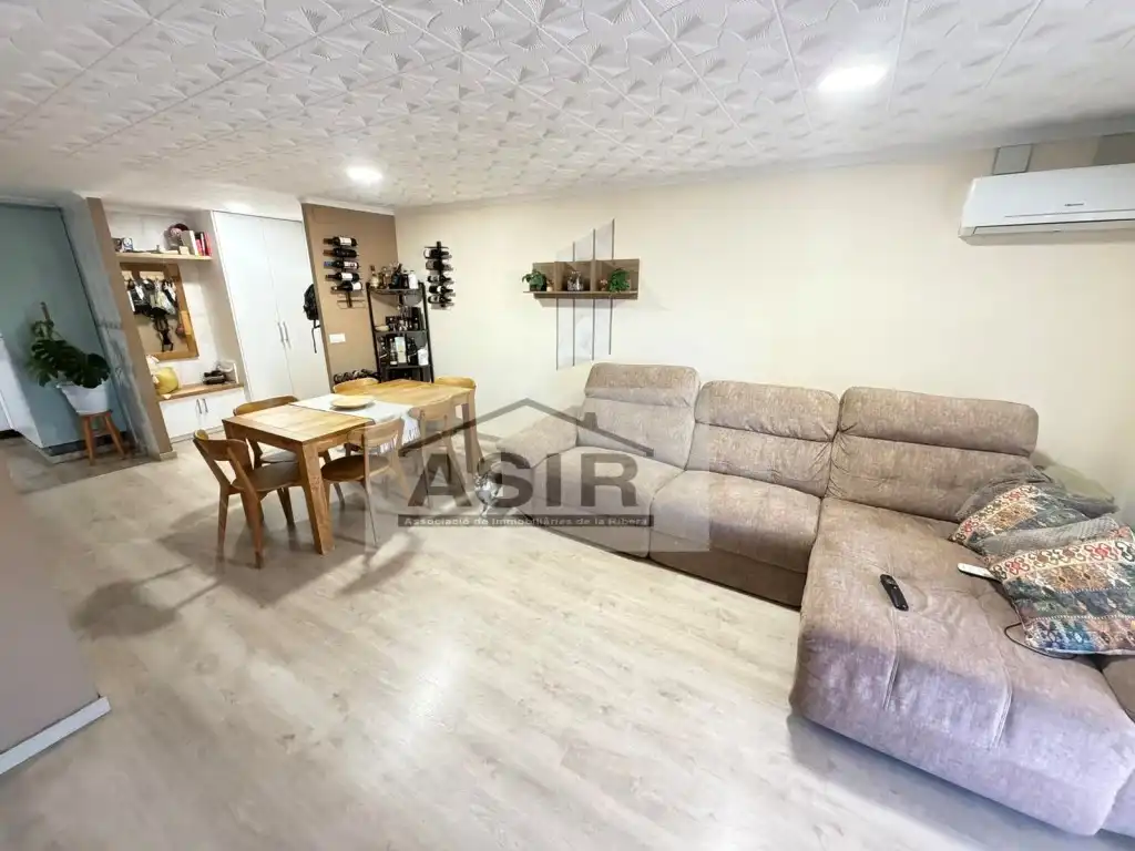 Sala d'estar de Pis de lloguer en Alzira amb Aire condicionat i Terrassa