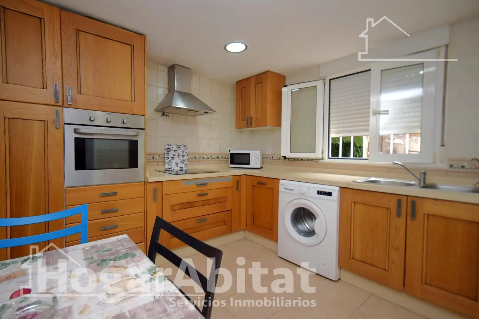 Cocina de Casa o chalet en venta en Llíria con Aire acondicionado, Calefacción y Jardín privado