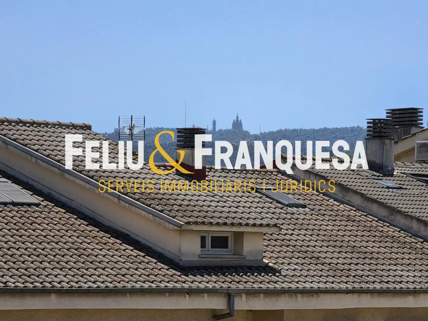 Exterior view of Attic for sale in Sant Cugat del Vallès  with Heating, Terrace and Oven