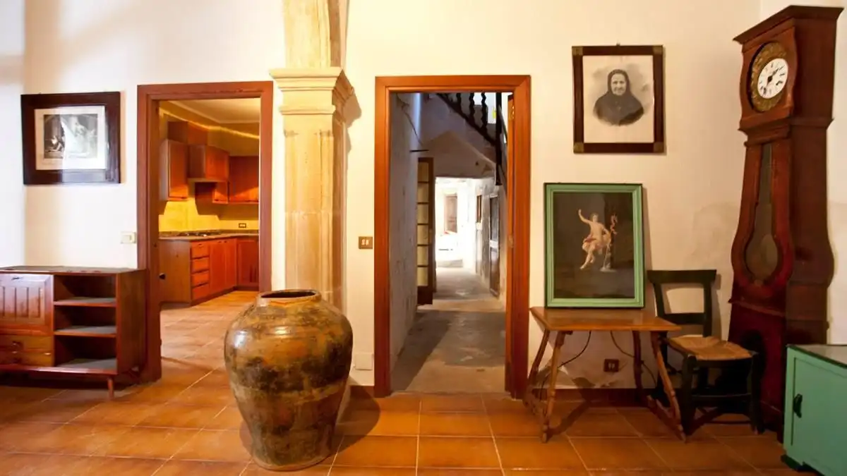 Einfamilien-Reihenhaus zum Verkauf in Pollença mit Heizung, Terrasse und Abstellraum