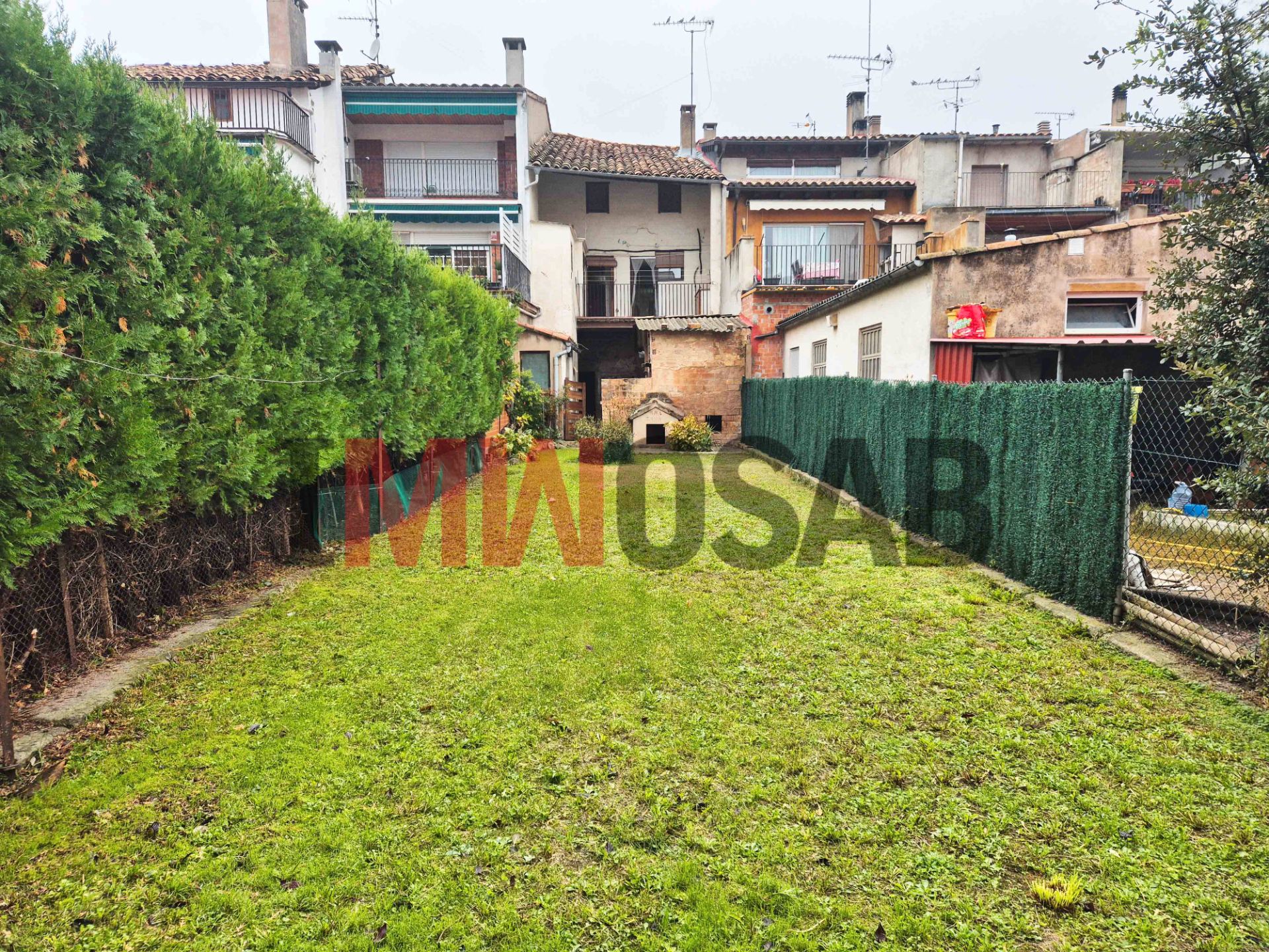 Casa adosada en venda en Prats de Lluçanès amb Jardí privat, Terrassa i Forn