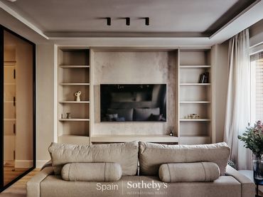 Apartamento con ascensor en venta en Calle del General Oráa