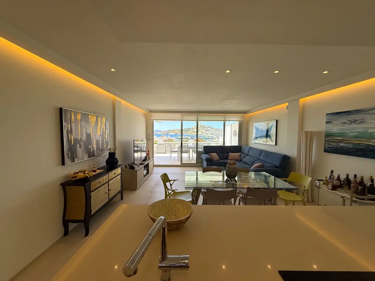 Living room of Apartments for sale in Eivissa  with Air Conditioner, Heating and Private garden