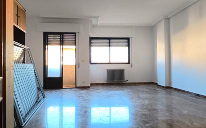 Living room of Flat for sale in Mancha Real  with Balcony