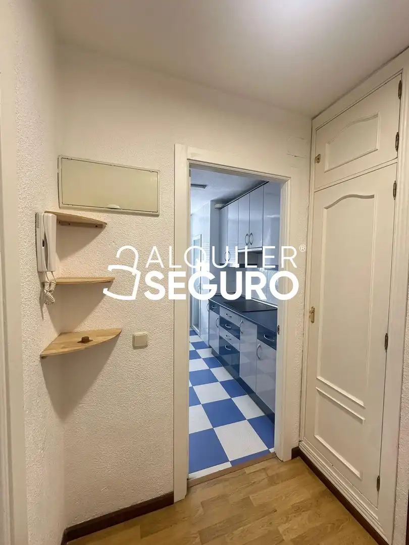 Kitchen of Flat for rent in Madrid  with Air Conditioner, Heating and Furnished
