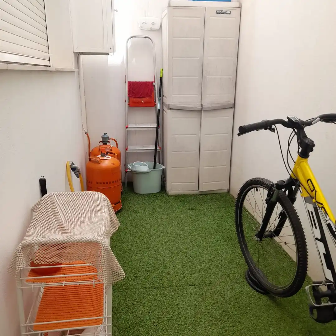 Wohnung zum Verkauf in Conil de la Frontera mit Klimaanlage, Heizung und Terrasse