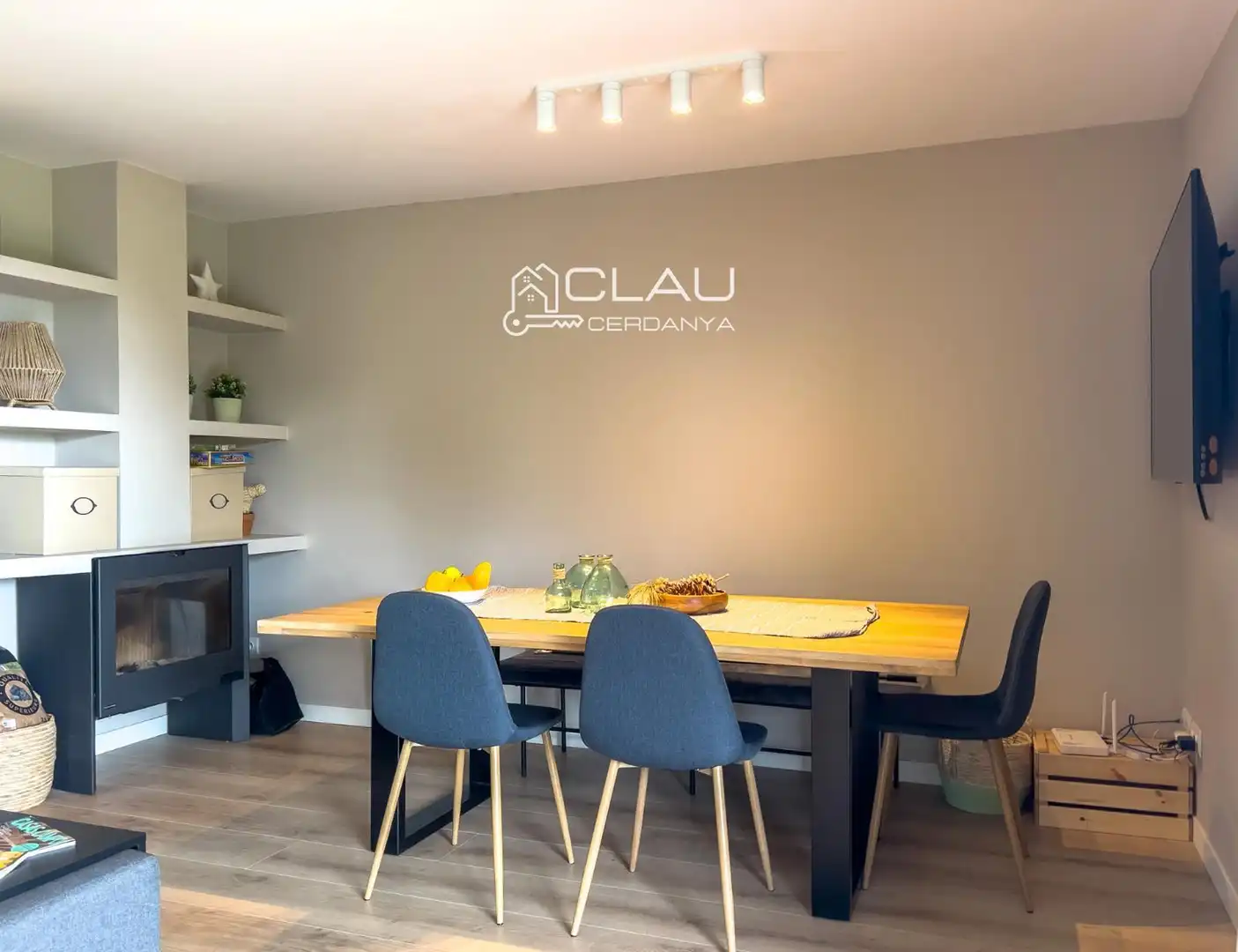 Comedor de Piso en venta en Sainte - Léocadie con Calefacción, Jardín privado y Parquet