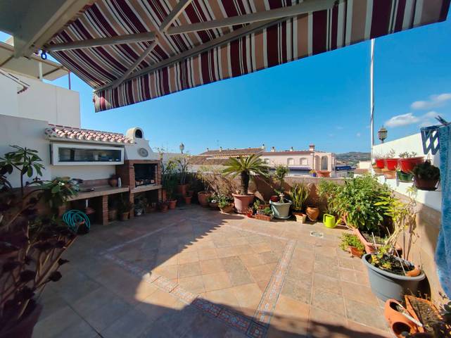 Casa adosada en Venta en N/A en Hispanidad - Vivar Téllez