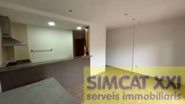 Schlafzimmer von Wohnung zum Verkauf in Sant Pere Pescador mit Klimaanlage, Terrasse und Gemeinschaftspool