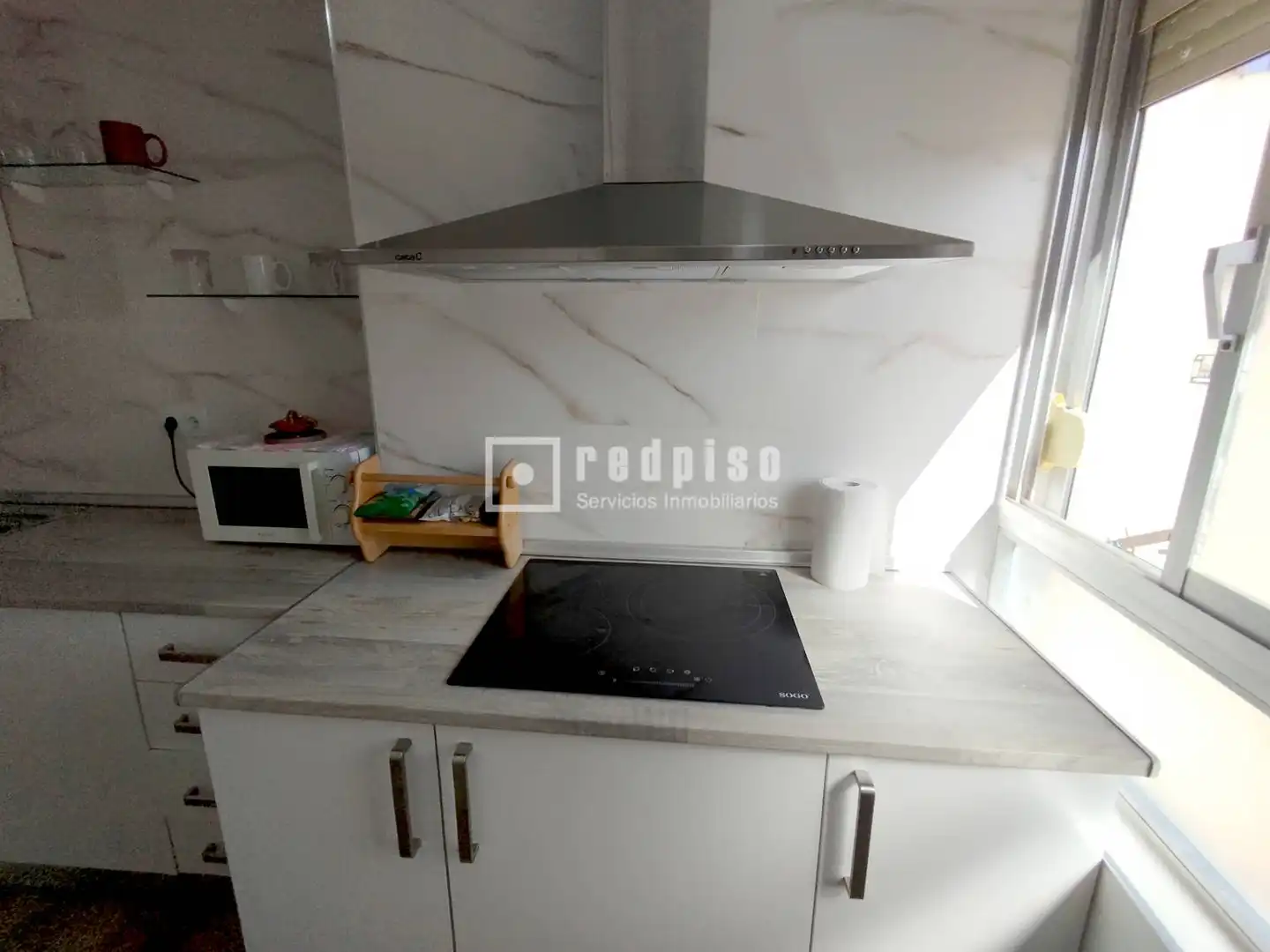 Flat for rent in Constancia, Triana Este