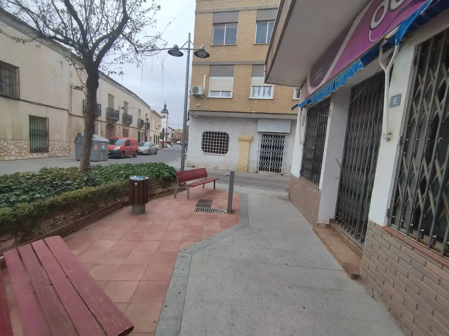 Locale commerciale in vendita a N/A